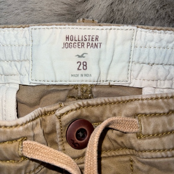 Hollister joggers, size 28 - Picture 2 of 2
